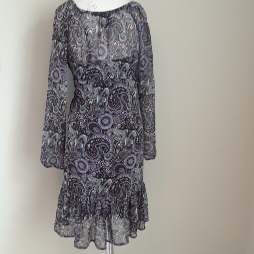Dress - Picture 5 of 5